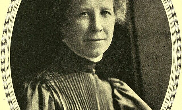 Alice Moore Hubbard